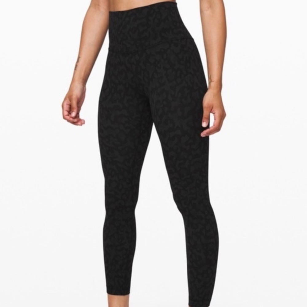 lululemon wunder under black leopard leggings